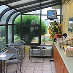 Villa Inn 
