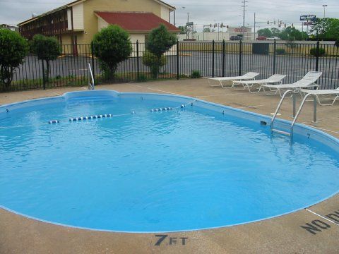 Villa Inn Motel 2*